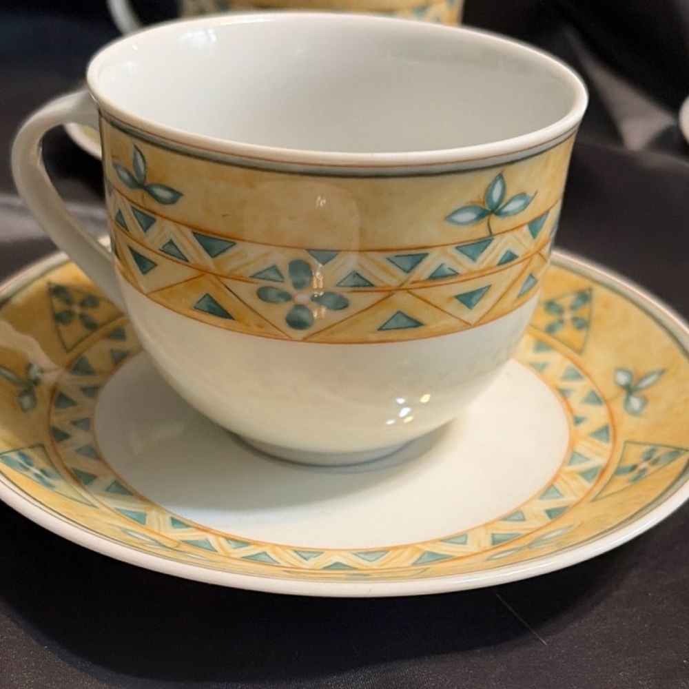 Thun Porcelain Cup & Saucer Set Six-Piece White Yellow Blue Czech Republic